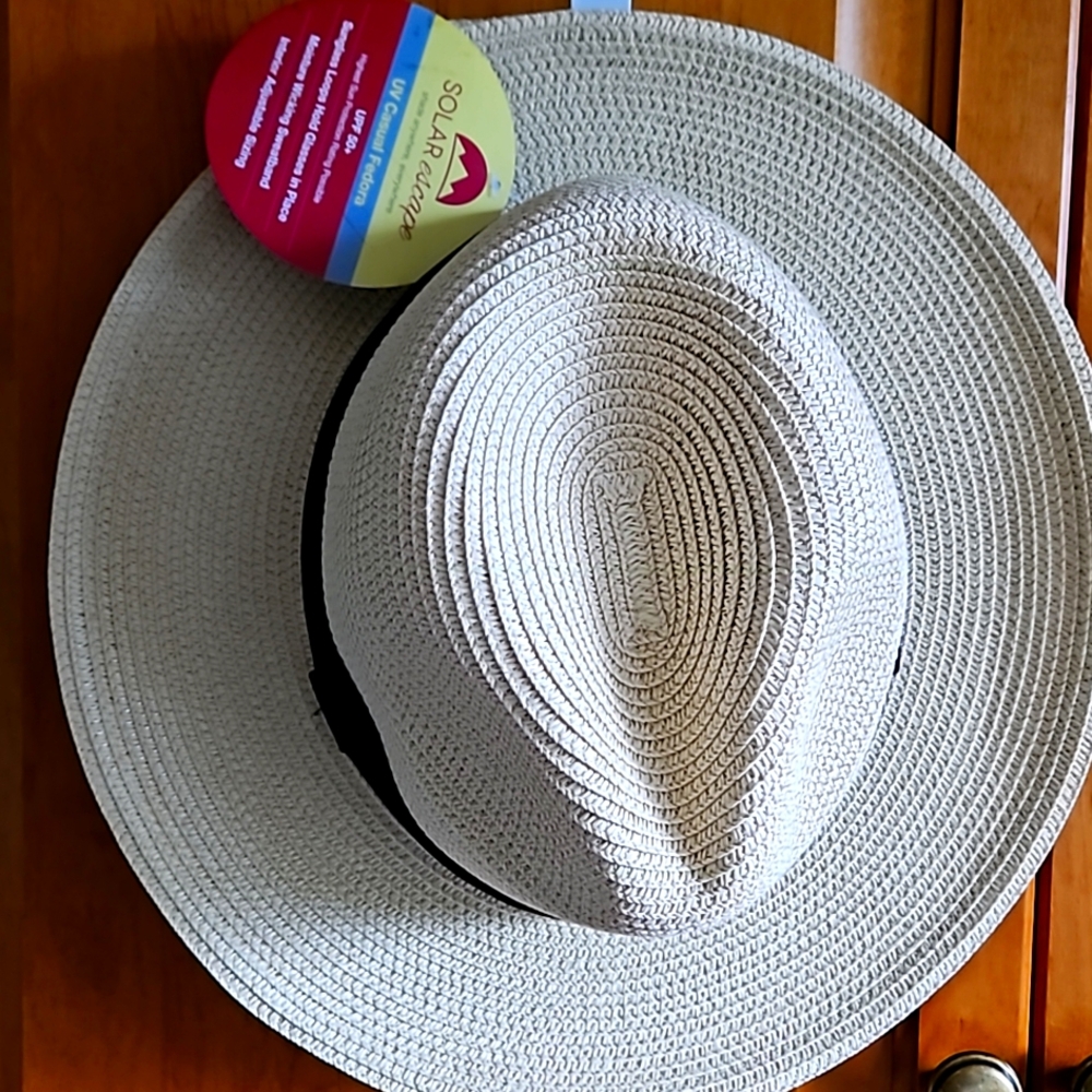 Fedora hat